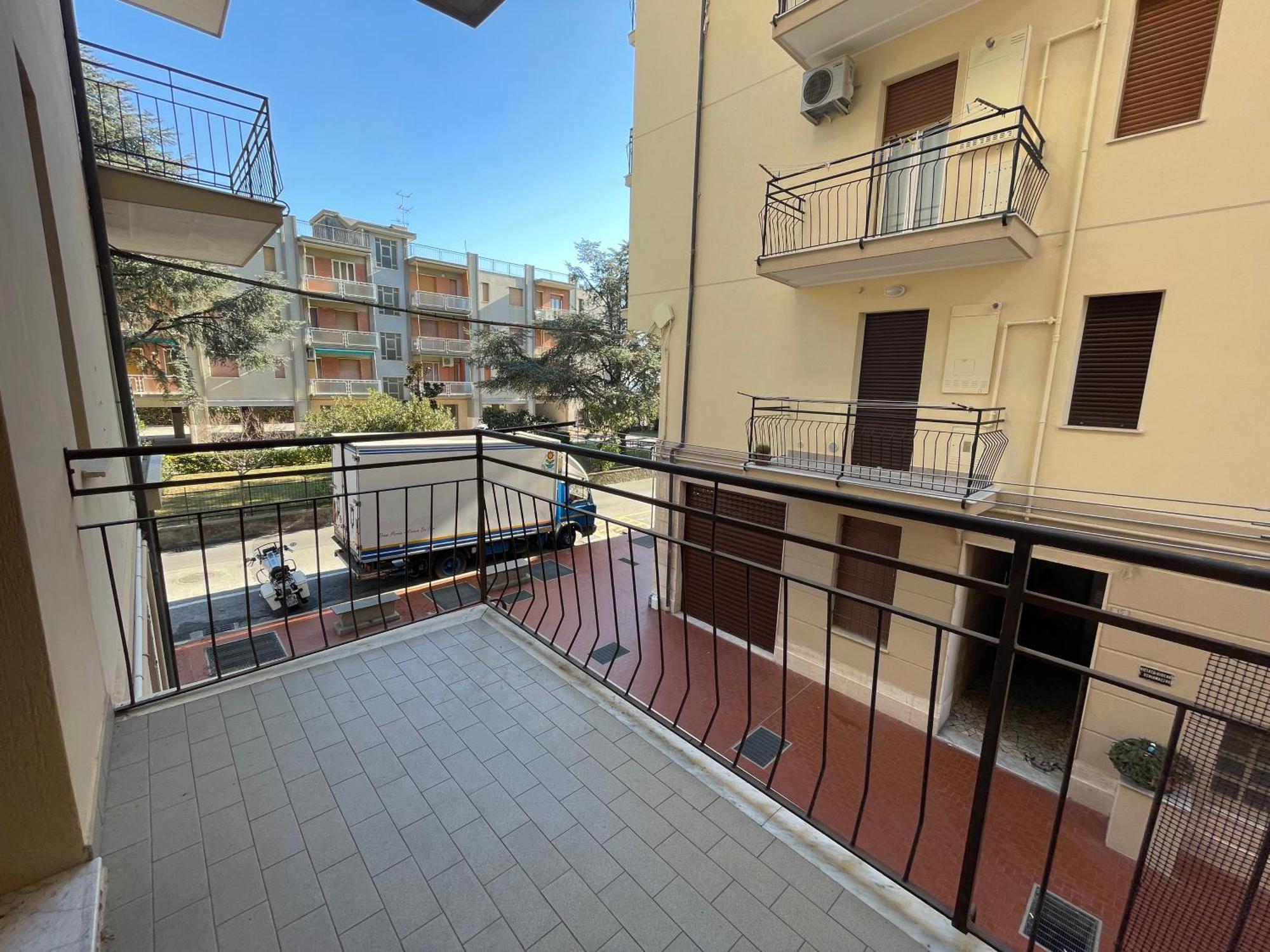[50 metri dal mare] - Free parking e A/C Leilighet Pietra Ligure Rom bilde